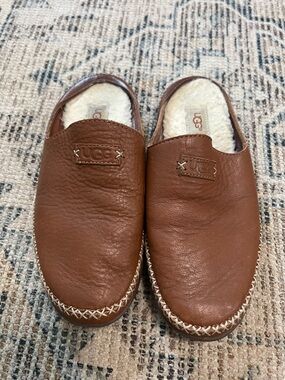 UGG Chestnut Brown Leather Shearling-Lined Slip-On Slippers